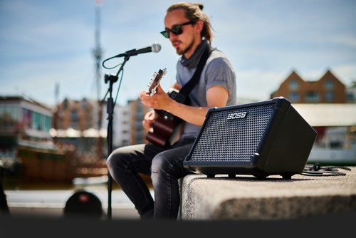 Roland cube street guitar and - cube,