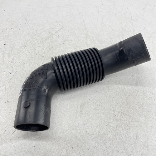 Peugeot 208 air intake pipe - peugeot,