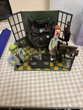 The Muppet Show - Palisades - Muppet Labs playset with Beaker & Dr. Bunsen Honey