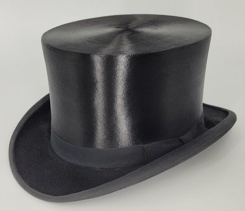 Silk top hat - top, 1/2