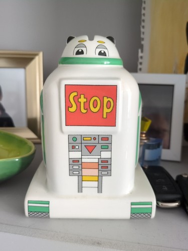 Rare and unusual ceramic - rare,