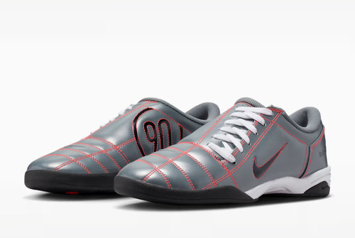 Eur nike t90 total - 42,