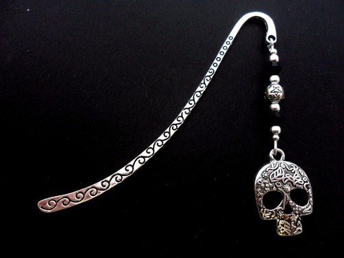 Tibetan silver skull - a,