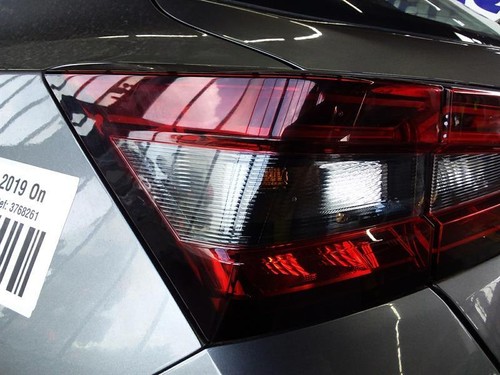 Tail light nissan juke on - juke, 19
