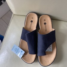 Pavers Ladies Size 6 Slip On