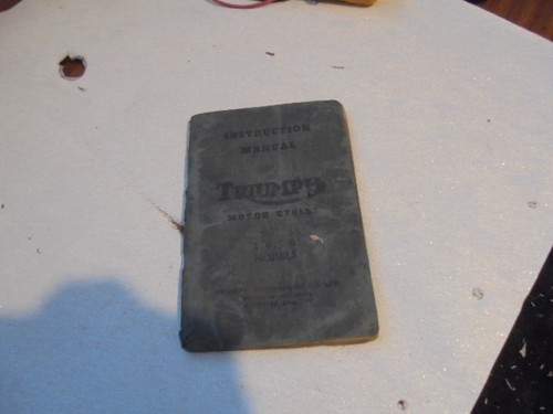 Triumph motor cycles 1946 - motor, /