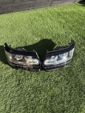 Land Rover Range Rover Vogue L405 2013-2017 Headlight LR067203 Pair Left & Right