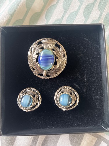 Vintage brooch and earrings - vintage,