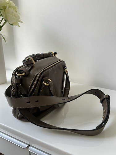 Chloé daria small leather - chloé,