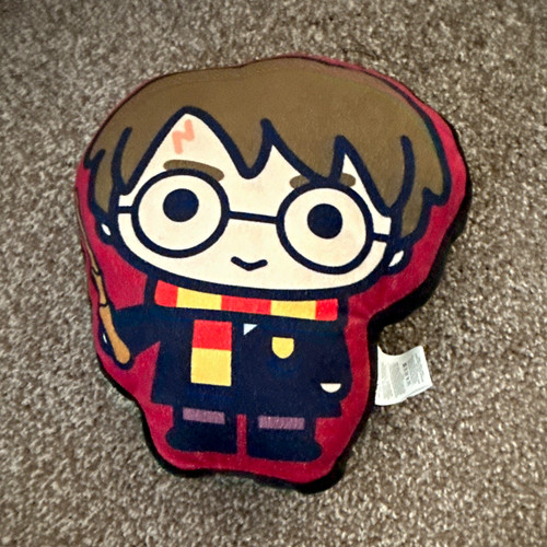 Harry potter character shaped - harry,