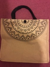 Jute shopping bag
