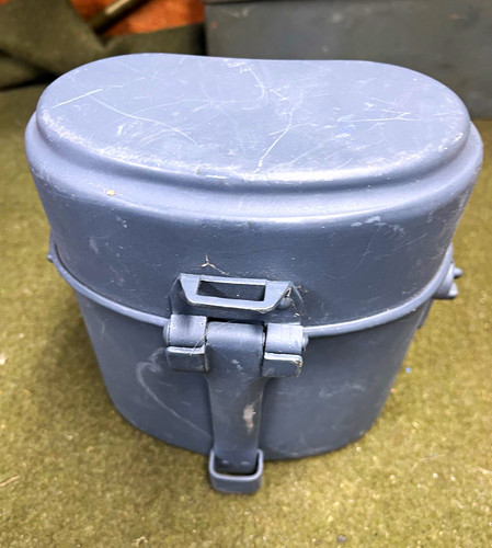Ww2 german mess tins with - tins,
