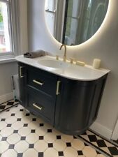 EX Display Utopia Shower suit Buyer to remove 