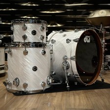 DW Collectors 22" Contemporary Classic Drum Kit, Twisted White #1172