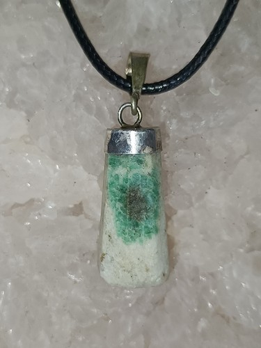 Emerald matrix s925 pendant - matrix,