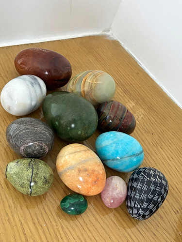 Vintage mixed crystal eggs - 12,