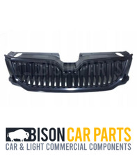 FRONT BUMPER CENTER RADIATOR
