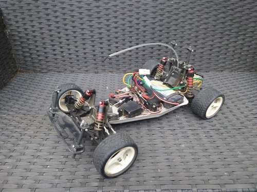 Schumacher club 2wd car - schumacher, rc