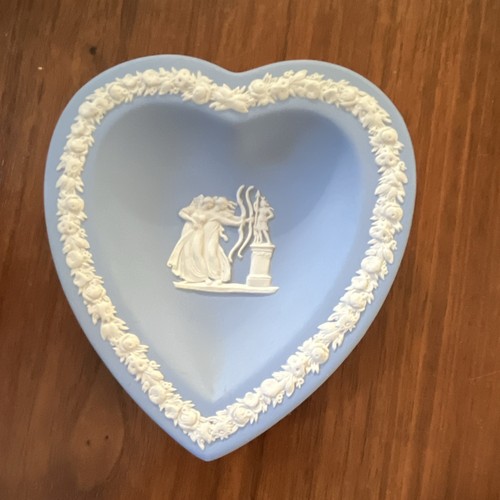 Wedgwood jasperware blue - wedgwood,