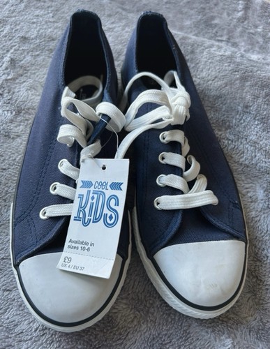 Junior size navy - size,