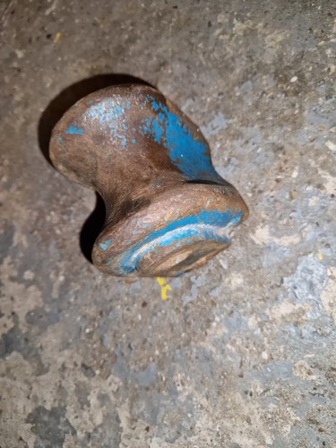 Saddle former hold back - former,