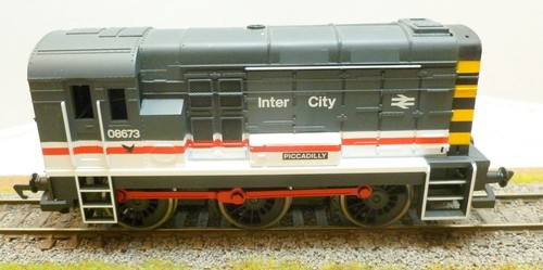 Hornby r3490 class - 08, diesel