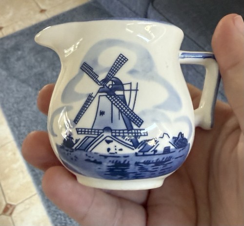 Delft blue hand - blue, jug