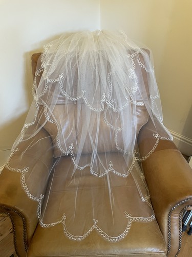 Vintage ivory embroidered - ivory,