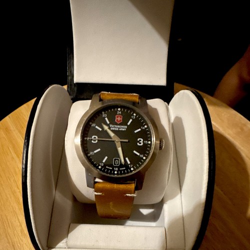 Victorinox swiss army - victorinox,