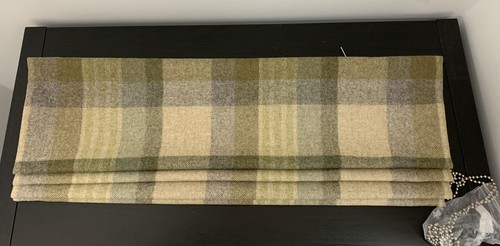 Roman blind moon - in, heltenham