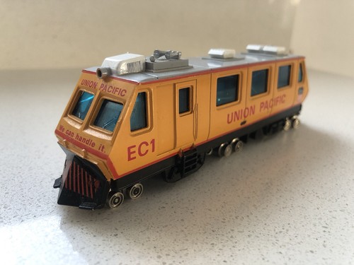 Bachmann motorised plasser - bachmann,