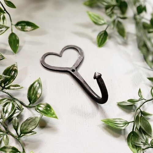 Deluxe heart shaped - coat, hook