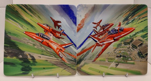 Red arrows plates - red, by