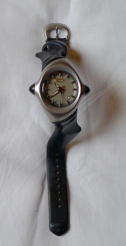Oakley crush watch - 1.0,