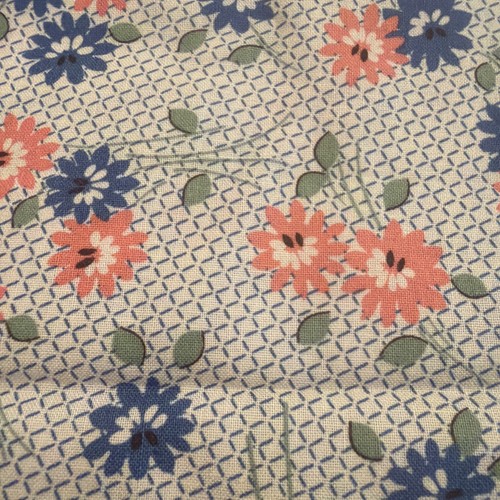 Fabric antique treasures - 1,
