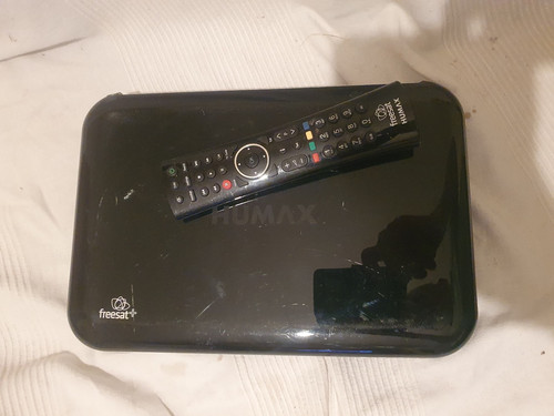 Humax hdr 1000s - humax, +