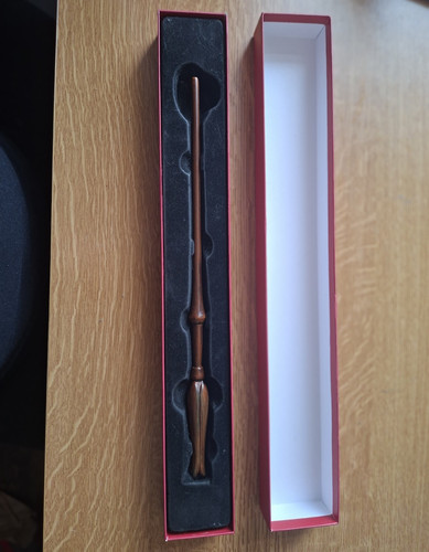 Luna lovegood replica wooden - luna,