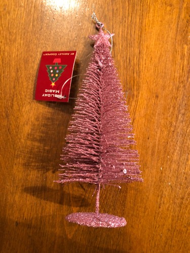 Mini pink christmas tree - mini,