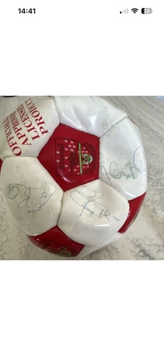 Arsenal signed football - 93/94,