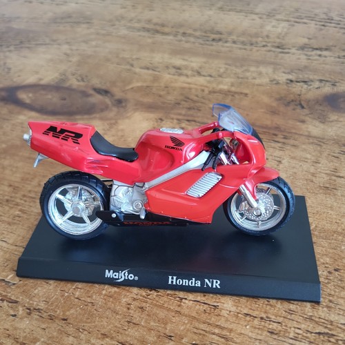 New honda 750 18 scale - 750, 1-18