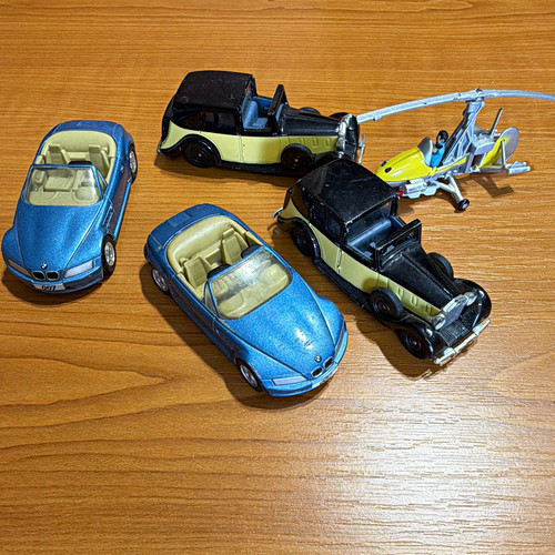 Lot diecast plastic 64 - lot, 1:64