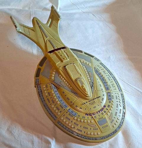 Star trek uss enterprise - trek,
