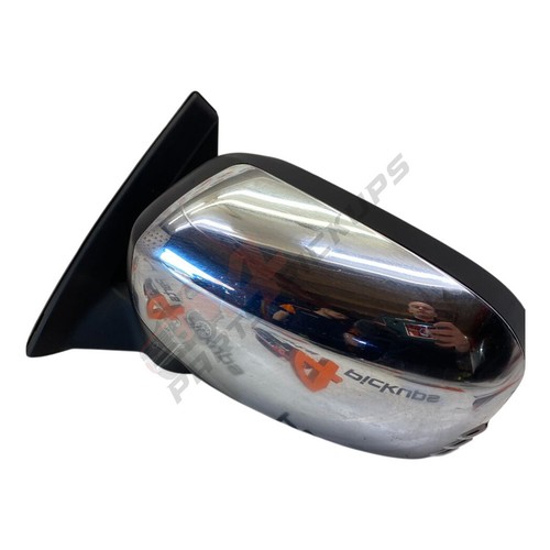 Mitsubishi l200 passenger side - passenger,