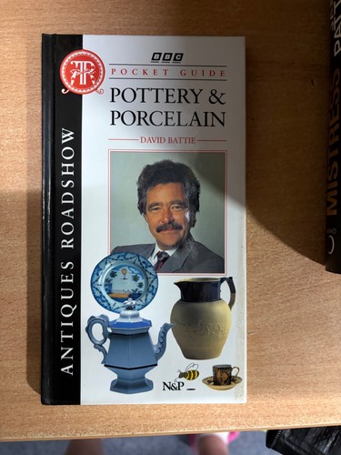 Pocket guide pottery - pottery, and