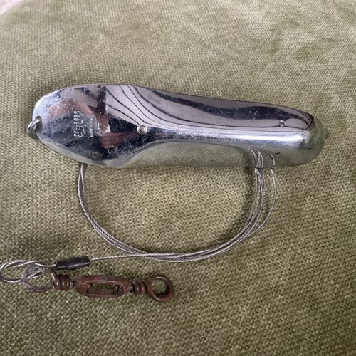 Vintage large pflueger chum - vintage,