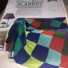 2 knitting patterns for Colour Block Blanket & Stash It! Storage Pots