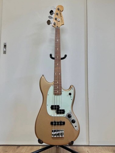 Fender mexico mustang - mexico,