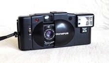 Vintage OLYMPUS XA2 35mm film