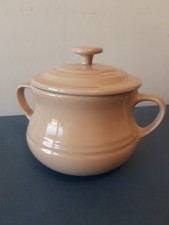 Le Creuset Beige/Dark Cream