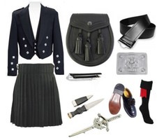 Scottish men solid black kilt